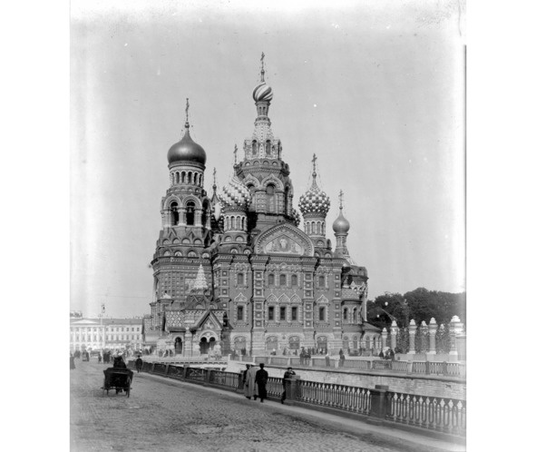 Иллюстрация к книге — История в историях. Век величия [image143_5c11381169a1890600d5423e_jpg.jpg]