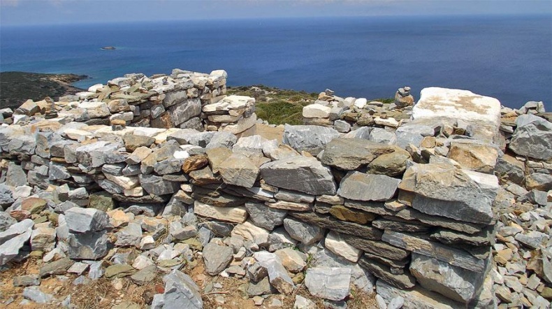 Иллюстрация к книге — Острова невезения [_113.jpg]