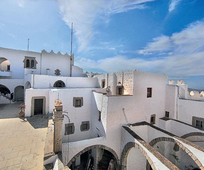 Иллюстрация к книге — Острова невезения [_21.jpg]