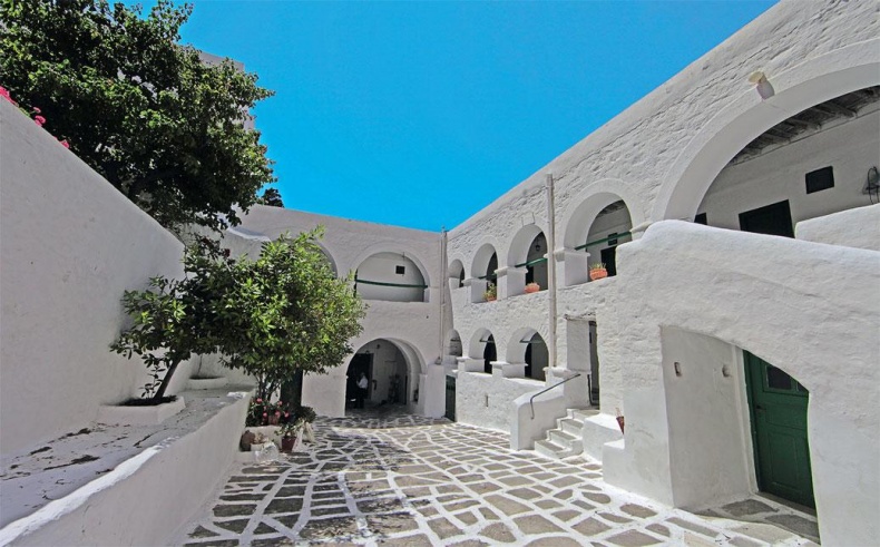 Иллюстрация к книге — Острова невезения [_86.jpg]