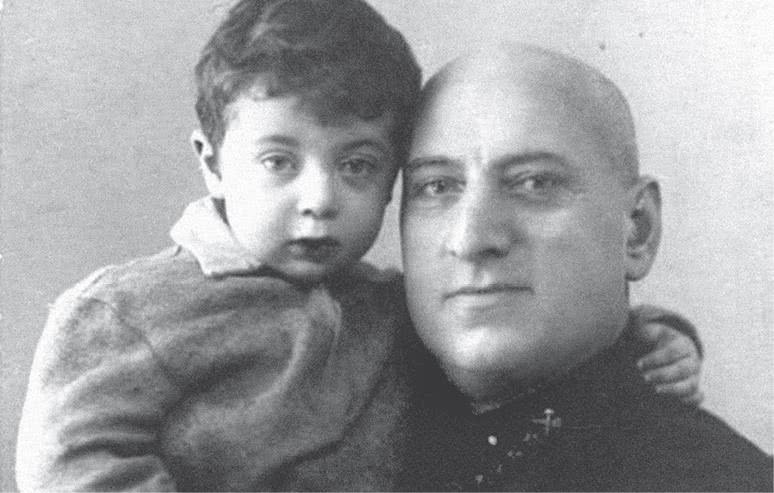 Иллюстрация к книге — Дом правительства. Сага о русской революции [i_184.jpg]