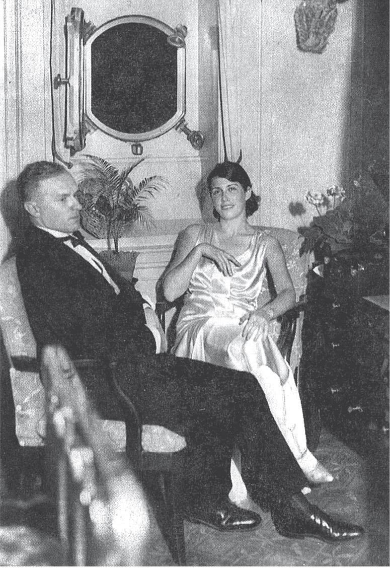 Иллюстрация к книге — Дом правительства. Сага о русской революции [i_218.jpg]