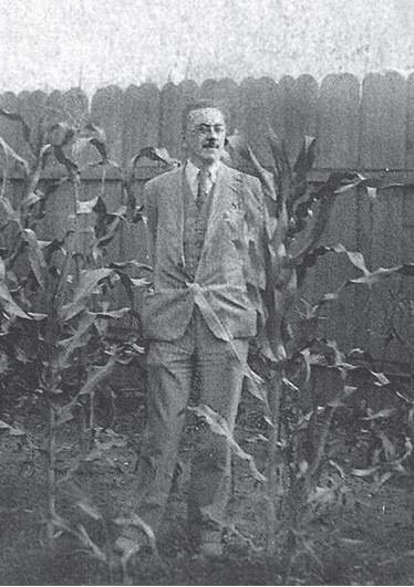 Иллюстрация к книге — Дом правительства. Сага о русской революции [i_238.jpg]