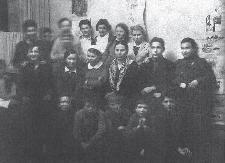 Иллюстрация к книге — Дом правительства. Сага о русской революции [i_273.jpg]