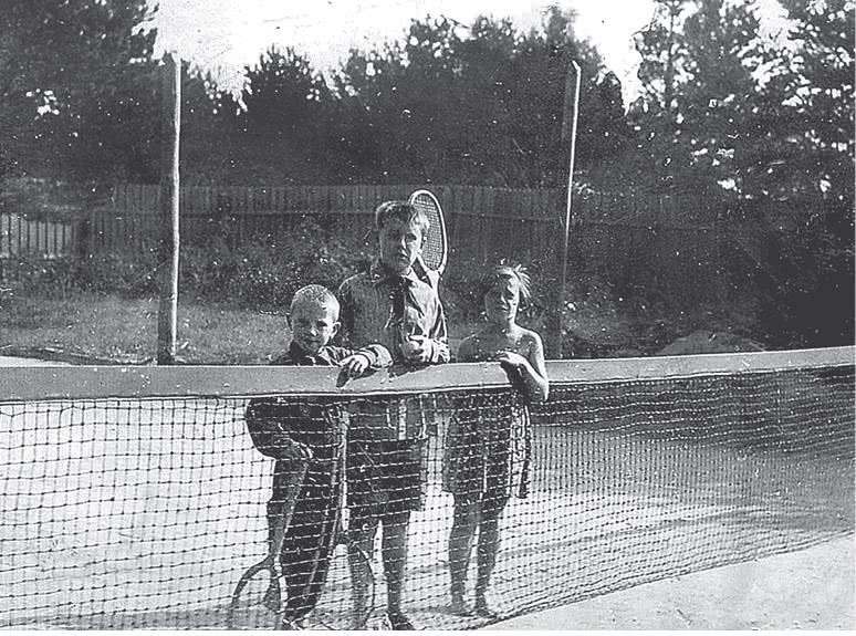 Иллюстрация к книге — Дом правительства. Сага о русской революции [i_278.jpg]