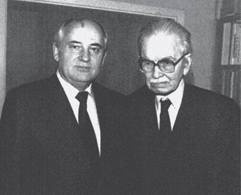 Иллюстрация к книге — Дом правительства. Сага о русской революции [i_395.jpg]