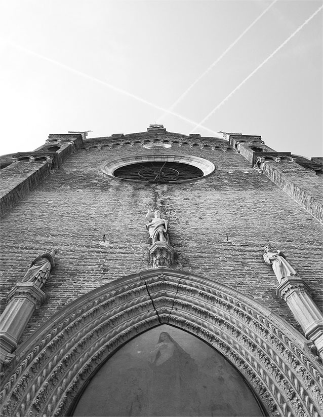 Иллюстрация к книге — Только Венеция. Образы Италии XXI [i_025.jpg]