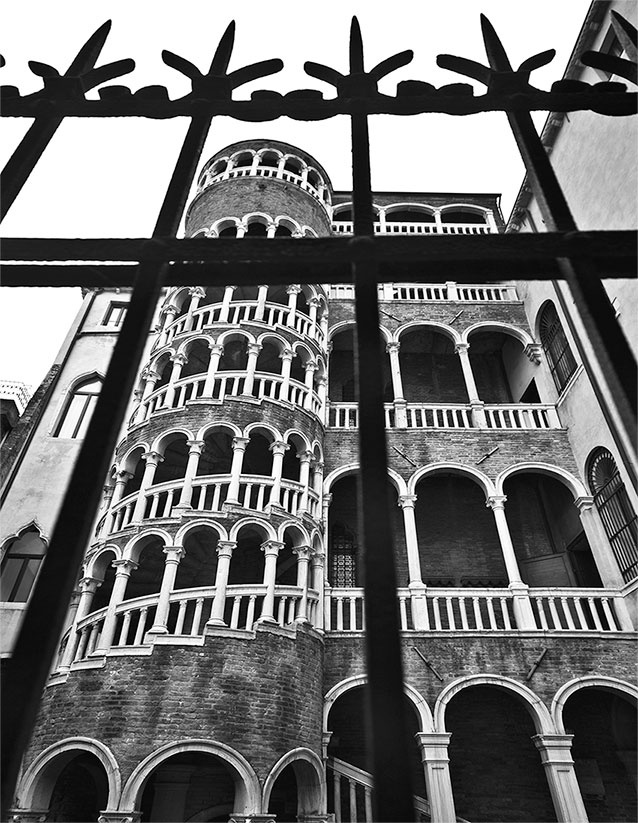 Иллюстрация к книге — Только Венеция. Образы Италии XXI [i_042.jpg]