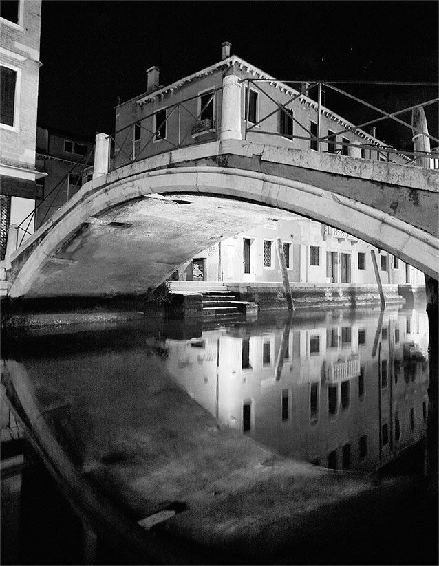 Иллюстрация к книге — Только Венеция. Образы Италии XXI [i_050.jpg]