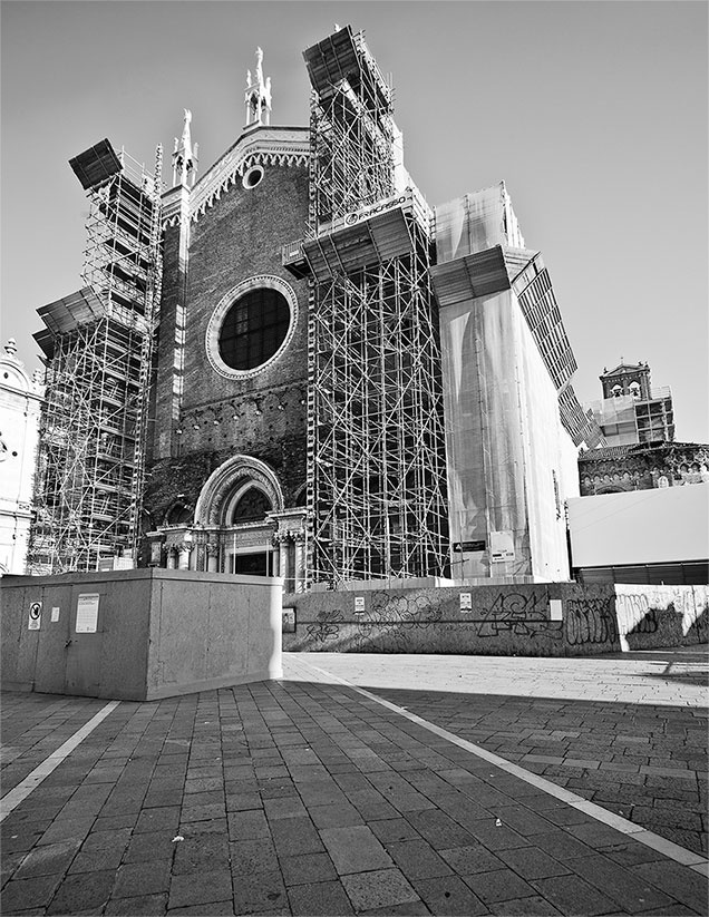 Иллюстрация к книге — Только Венеция. Образы Италии XXI [i_066.jpg]