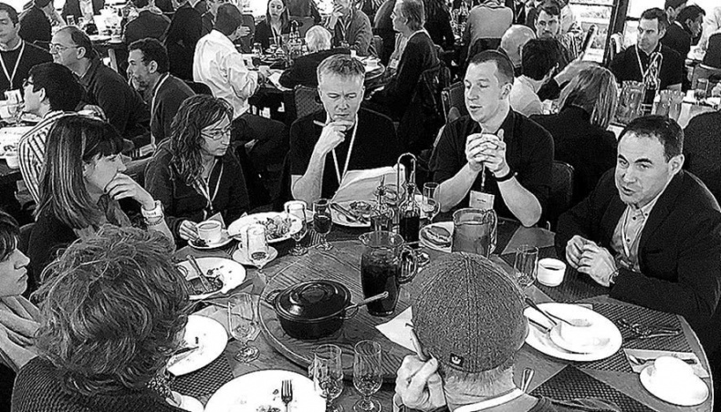 Иллюстрация к книге — Жизнь 3.0. Быть человеком в эпоху искусственного интеллекта [i_068.jpg]