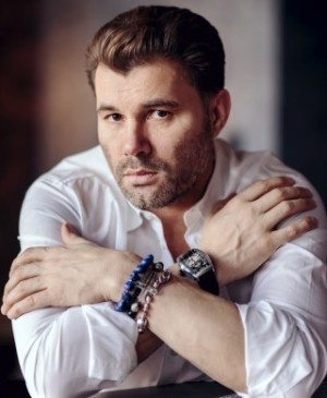 Иллюстрация к книге — Домовой [avtor2_red2.jpg]