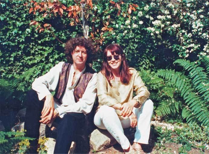 Иллюстрация к книге — Queen. Фредди Меркьюри. Биография [i_073.jpg]