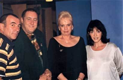 Иллюстрация к книге — Queen. Фредди Меркьюри. Биография [i_078.jpg]