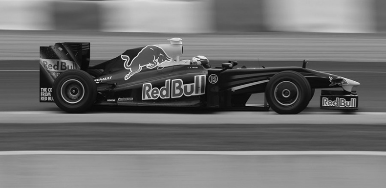 Иллюстрация к книге — Как построить машину. Автобиография величайшего конструктора «Формулы-1» [i_042.jpg]