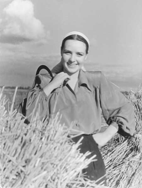 Иллюстрация к книге — Город, написанный по памяти [i_001.jpg]