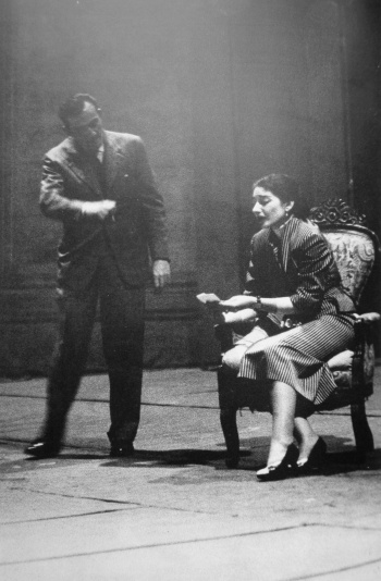 Иллюстрация к книге — Висконти. Обнаженная жизнь [i_004.jpg]