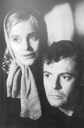 Иллюстрация к книге — Висконти. Обнаженная жизнь [i_005.jpg]