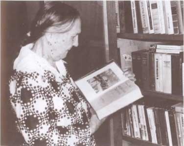 Иллюстрация к книге — Валентин Пикуль [i_015.jpg]