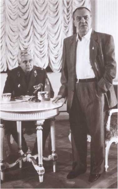 Иллюстрация к книге — Валентин Пикуль [i_034.jpg]