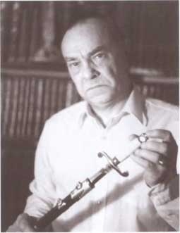 Иллюстрация к книге — Валентин Пикуль [i_046.jpg]