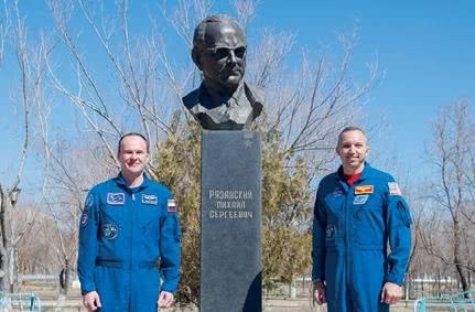 Иллюстрация к книге — Можно ли забить гвоздь в космосе и другие вопросы о космонавтике  [i_056.jpg]