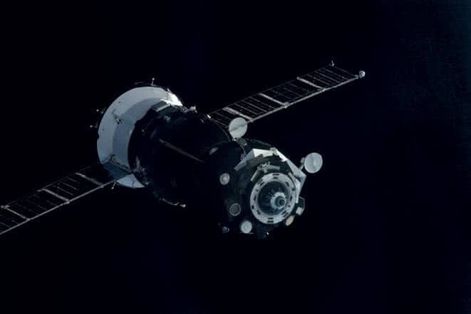 Иллюстрация к книге — Можно ли забить гвоздь в космосе и другие вопросы о космонавтике  [i_066.jpg]