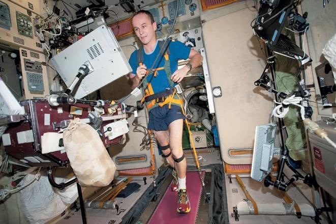 Иллюстрация к книге — Можно ли забить гвоздь в космосе и другие вопросы о космонавтике  [i_114.jpg]