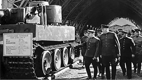 Иллюстрация к книге — Полководцы Второй мировой. Красная армия против вермахта  [i_012.jpg]