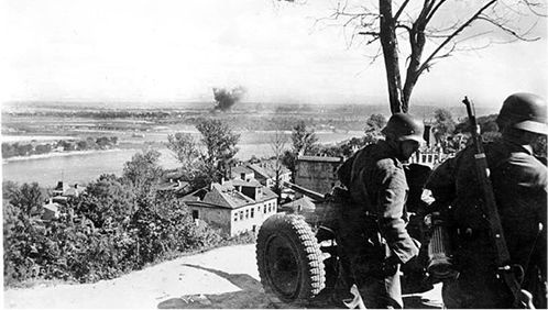 Иллюстрация к книге — Полководцы Второй мировой. Красная армия против вермахта  [i_042.jpg]