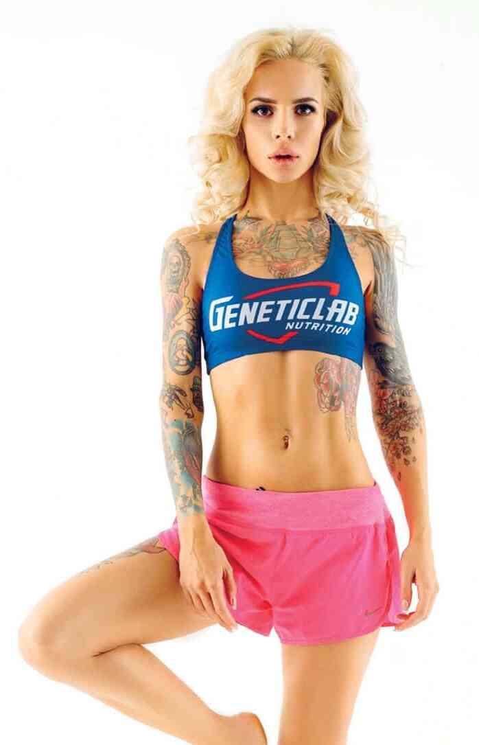 Иллюстрация к книге — Как умеет женщина. Viksi666 [i_008.jpg]