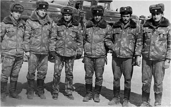 Иллюстрация к книге — Зеленые погоны Афганистана [i_034.jpg]