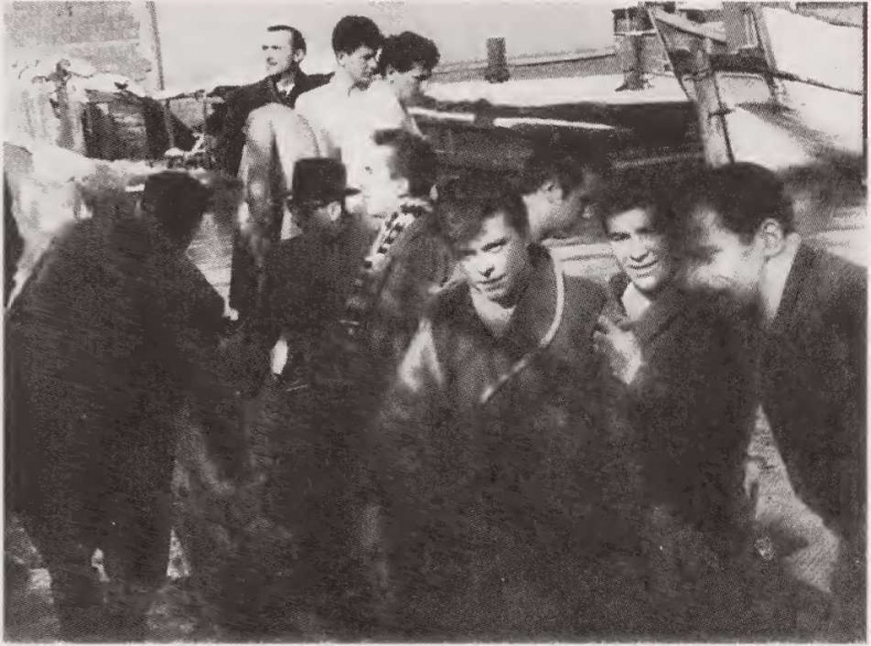 Иллюстрация к книге — Приговорен к расстрелу [i_021.jpg]