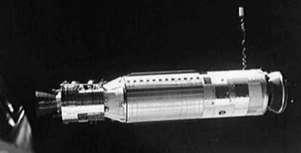 Иллюстрация к книге — Первый человек. Жизнь Нила Армстронга  [i_033.jpg]