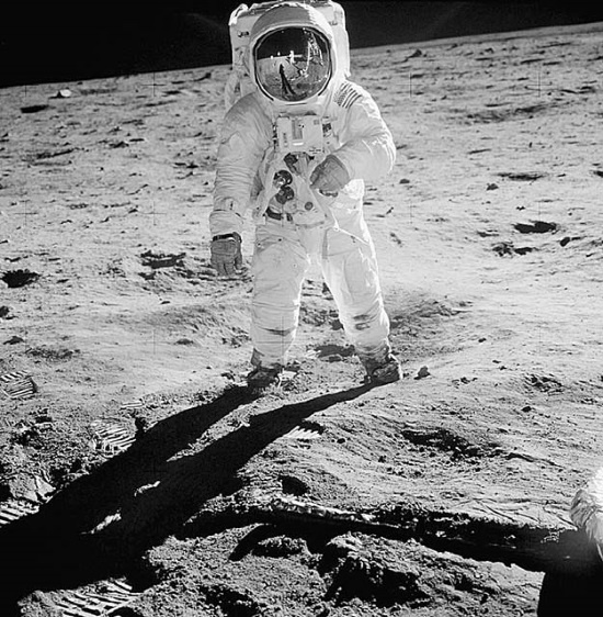 Иллюстрация к книге — Первый человек. Жизнь Нила Армстронга  [i_051.jpg]