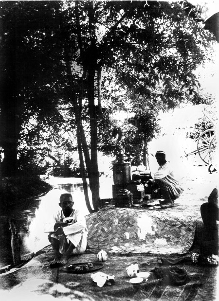 Иллюстрация к книге — Ноев ковчег писателей [i_054.jpg]