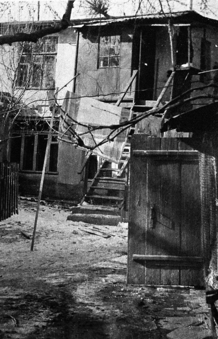 Иллюстрация к книге — Ноев ковчег писателей [i_064.jpg]