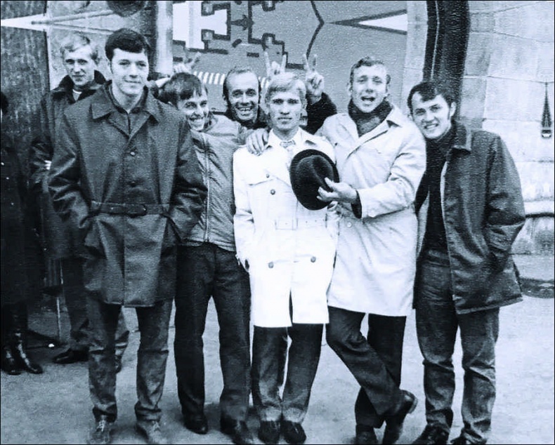 Иллюстрация к книге — Романцев. Правда обо мне и "Спартаке" [i_008.jpg]