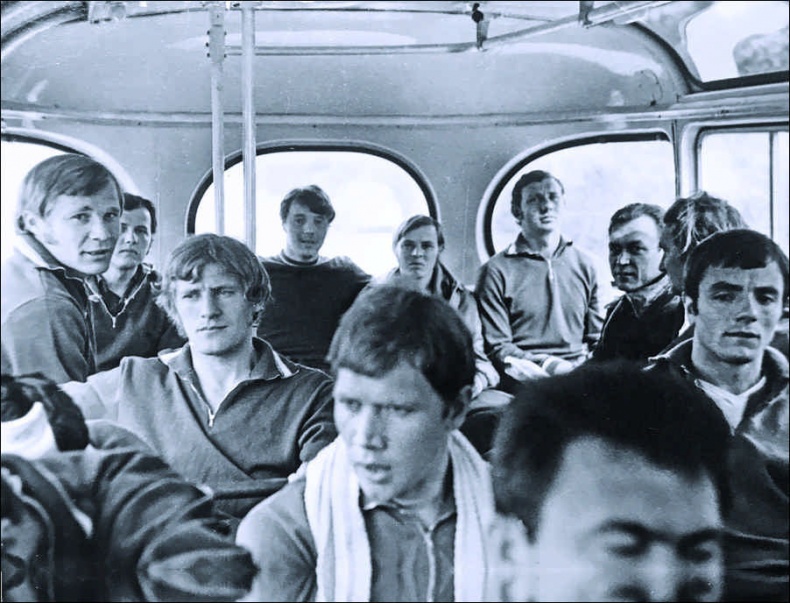 Иллюстрация к книге — Романцев. Правда обо мне и "Спартаке" [i_011.jpg]