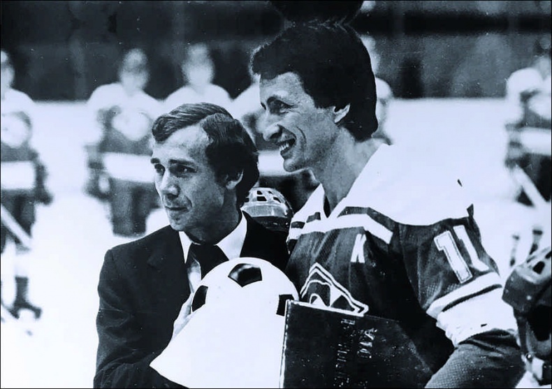 Иллюстрация к книге — Романцев. Правда обо мне и "Спартаке" [i_027.jpg]