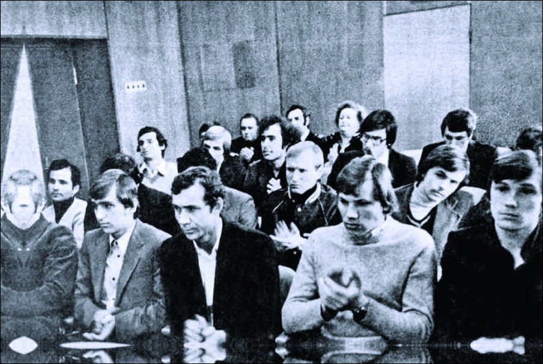 Иллюстрация к книге — Романцев. Правда обо мне и "Спартаке" [i_036.jpg]