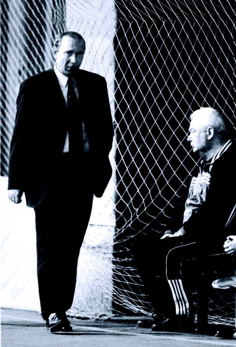 Иллюстрация к книге — Романцев. Правда обо мне и "Спартаке" [i_066.jpg]