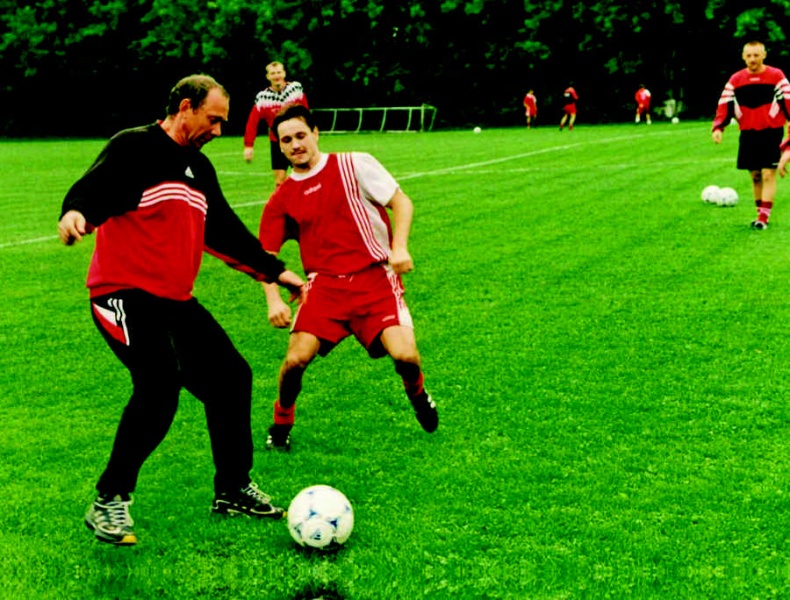 Иллюстрация к книге — Романцев. Правда обо мне и "Спартаке" [i_073.jpg]