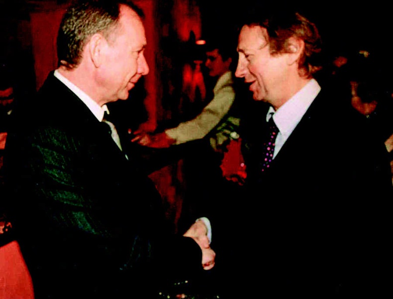 Иллюстрация к книге — Романцев. Правда обо мне и "Спартаке" [i_085.jpg]