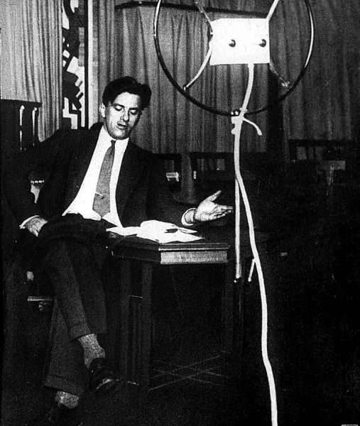 Иллюстрация к книге — Владимир Маяковский. Роковой выстрел. Документы, свидетельства, исследования [i_014.jpg]