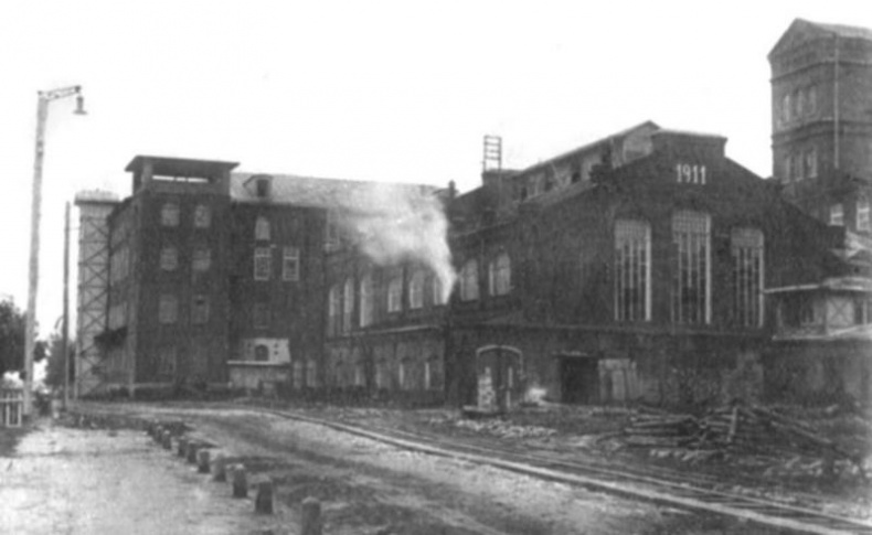 Иллюстрация к книге — Сражение за Калинин. Хроника нетипичной обороны  [i_003.jpg]