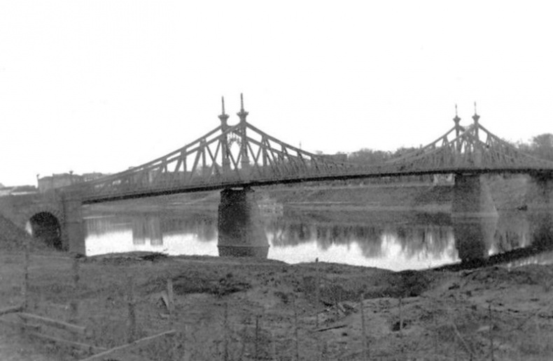 Иллюстрация к книге — Сражение за Калинин. Хроника нетипичной обороны  [i_009.jpg]