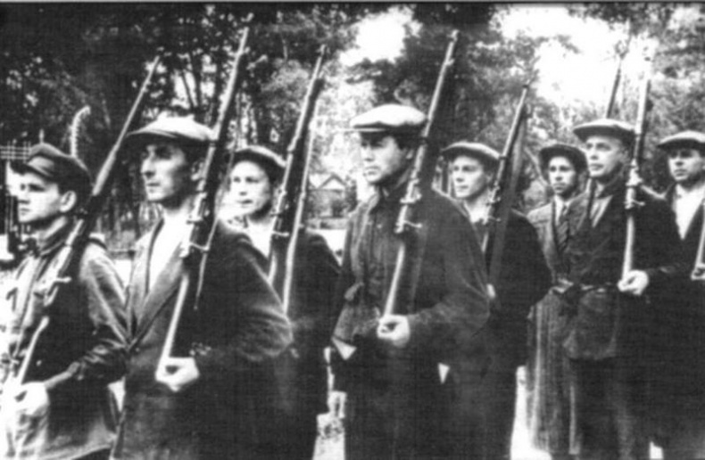 Иллюстрация к книге — Сражение за Калинин. Хроника нетипичной обороны  [i_012.jpg]