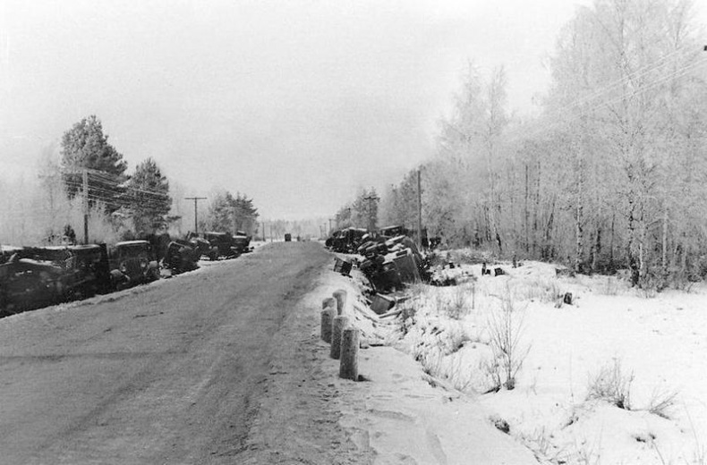 Иллюстрация к книге — Сражение за Калинин. Хроника нетипичной обороны  [i_013.jpg]