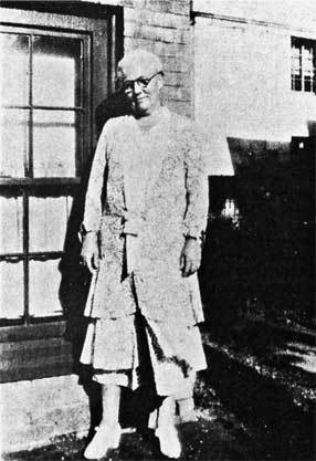 Иллюстрация к книге — Лавкрафт. Живой Ктулху [i_013.jpg]